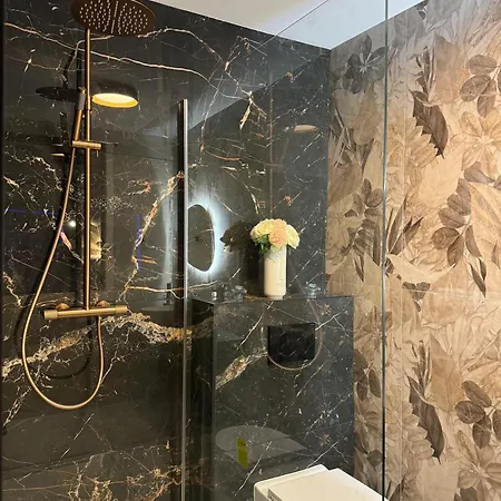 Flower Suite And Spa La Seyne-sur-Mer Esterno foto